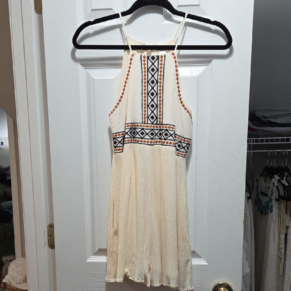 Xhilaration Embroidered Trim Romper | Size Small